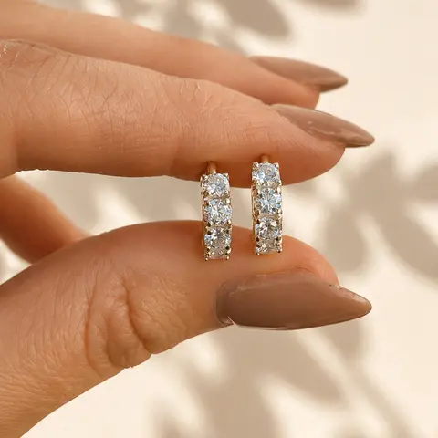 Aros 4 Diamantes — Plata — Detalle