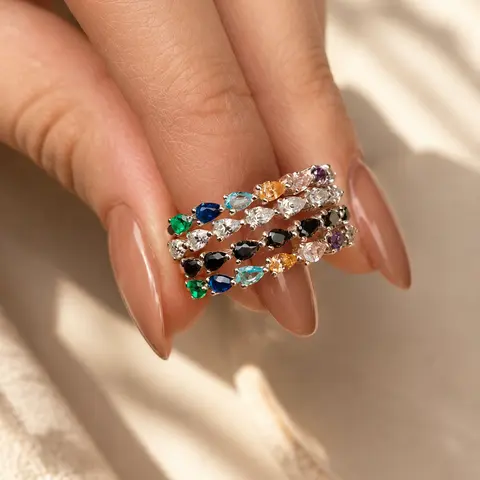 Anillo Piedritas de Colores — Bicolor — Detalle