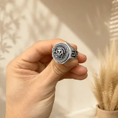 Leone — Plata — Principal