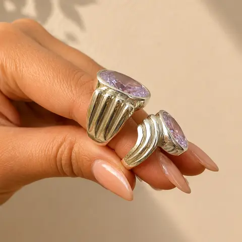 Isadora — Plata — Detalle