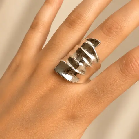 Anillo Cinta Ancha Espiral — Plata — Principal